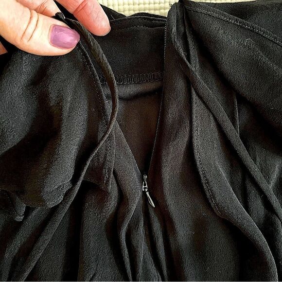 Gianni Bini Women's black tiered miniskirt Layer free-flowing ties-xs/small NWT - Picture 3 of 15